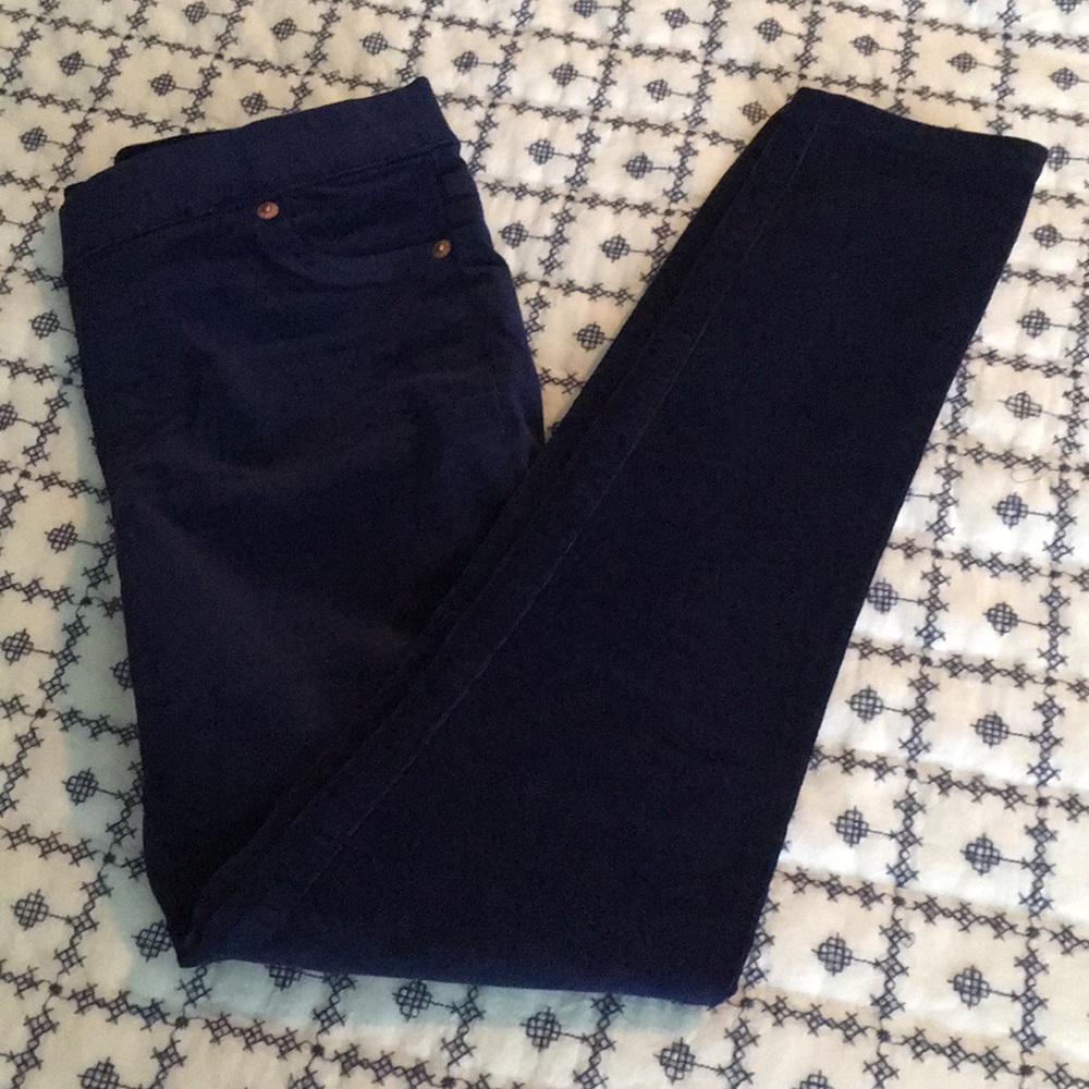 NWOT girls’ navy corduroy leggings